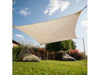 EZ Breez Waterproof - The first patented entry level shade sail